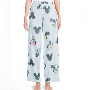 NWT. Mickey Mouse Women’s Print Sleep Pants, Size 2X.